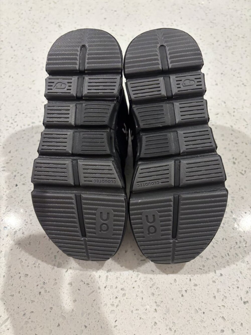 BOYS ON CLOUDS NEW PRESCHOOL SIZE 12 NEVER WORN  - Picture 4 of 6